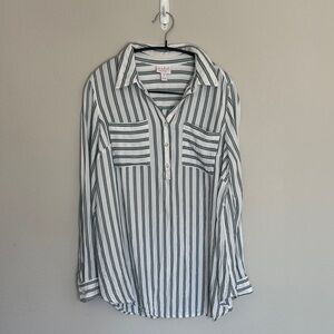 Isabel Maternity by Ingrid & Isabel Green and White Striped Top